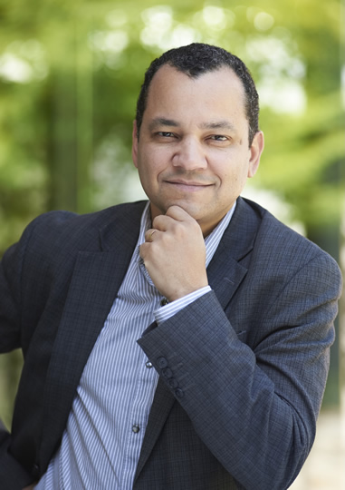 Amos Nascimento